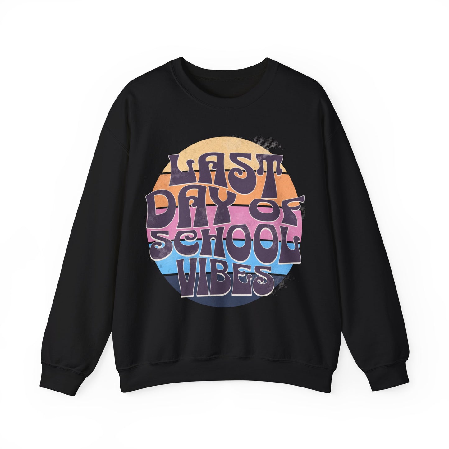 Retro Last Day of School Vibes - Unisex Heavy Blend™ Crewneck Sweatshirt