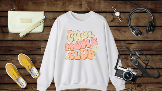 Cool Moms Club Groovy - Unisex Heavy Blend™ Crewneck Sweatshirt
