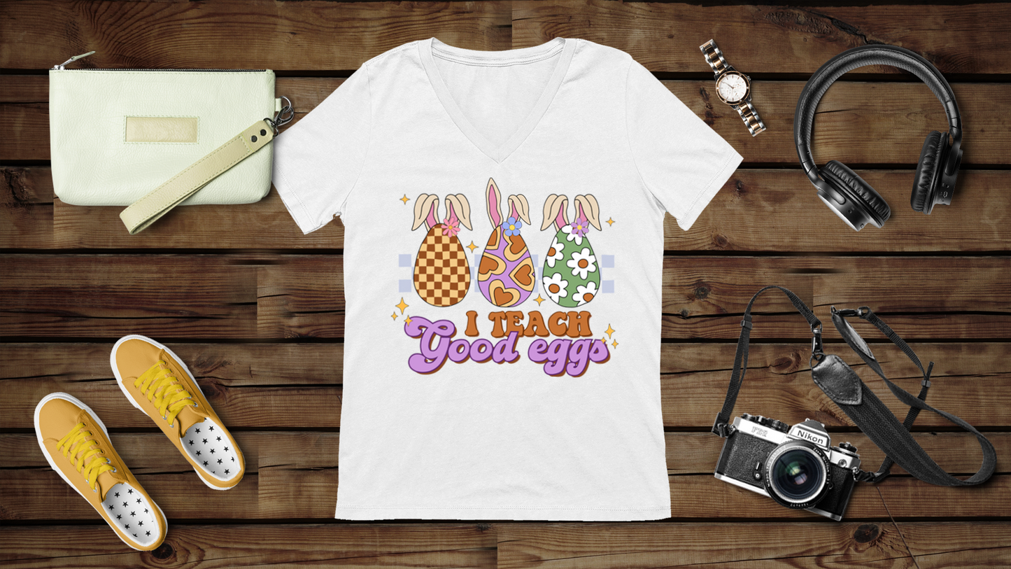 I Teach Good Eggs - Unisex Jersey Short Sleeve V-Neck Tee