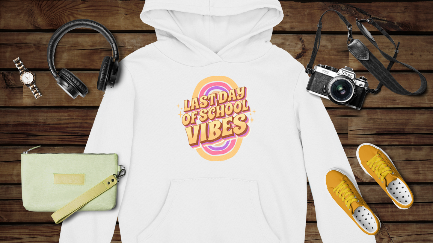 Last Day of School Vibes - Unisex Heavy Blend™ Hooded Sweatshirt