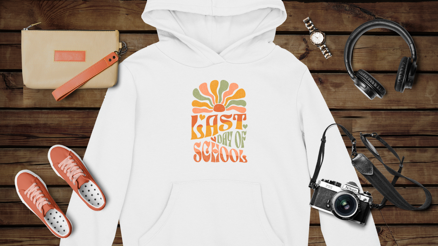 Groovy Last Day of School - Unisex Heavy Blend™ Hooded Sweatshirt