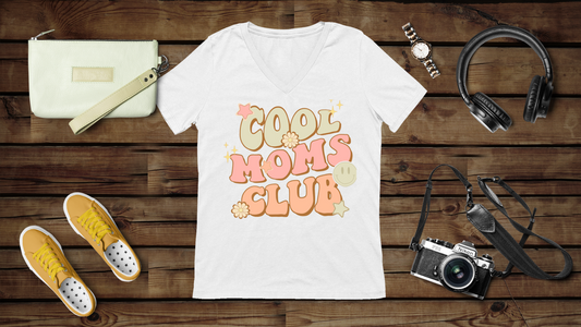 Cool Moms Club Groovy - Unisex Jersey Short Sleeve V-Neck Tee